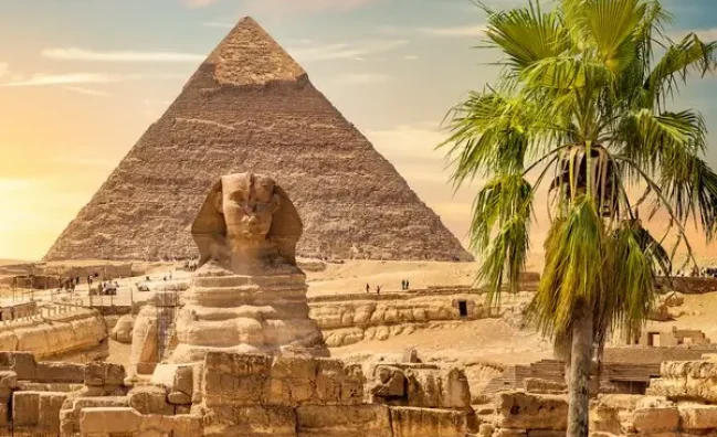 Egypt Tour Package: Cairo, Pyramids & 5-Day Nile Cruise by Air (8 Days)